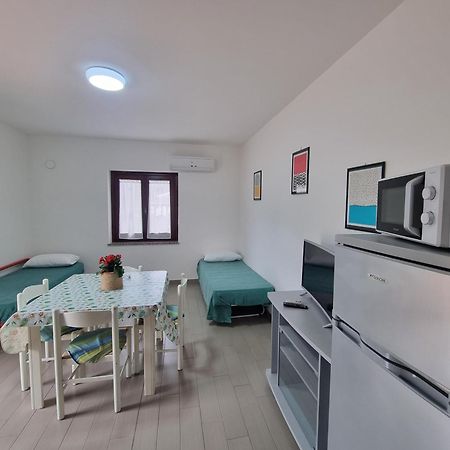 كروباني Villaggio Camping Lungomare المظهر الخارجي الصورة