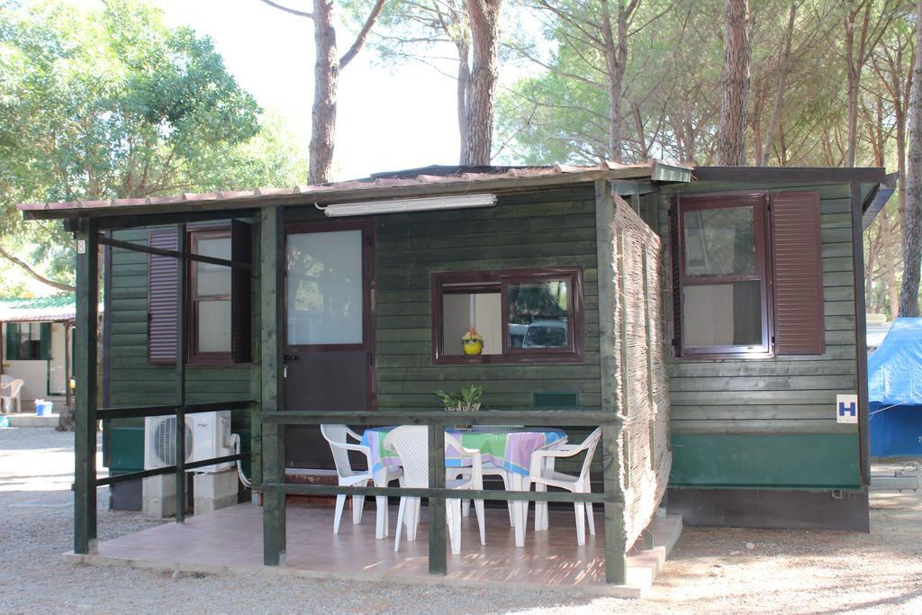كروباني Villaggio Camping Lungomare المظهر الخارجي الصورة