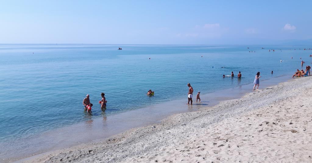 كروباني Villaggio Camping Lungomare المظهر الخارجي الصورة