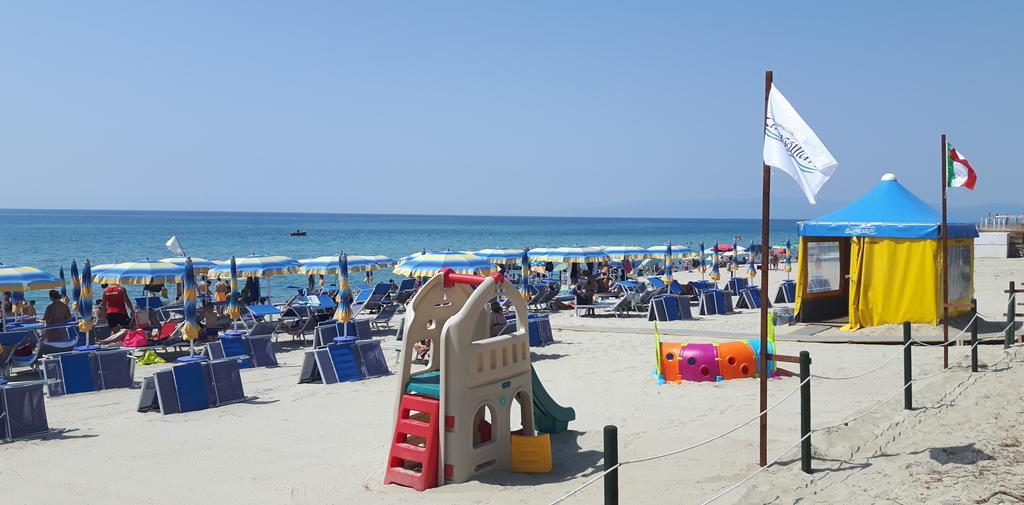 كروباني Villaggio Camping Lungomare المظهر الخارجي الصورة